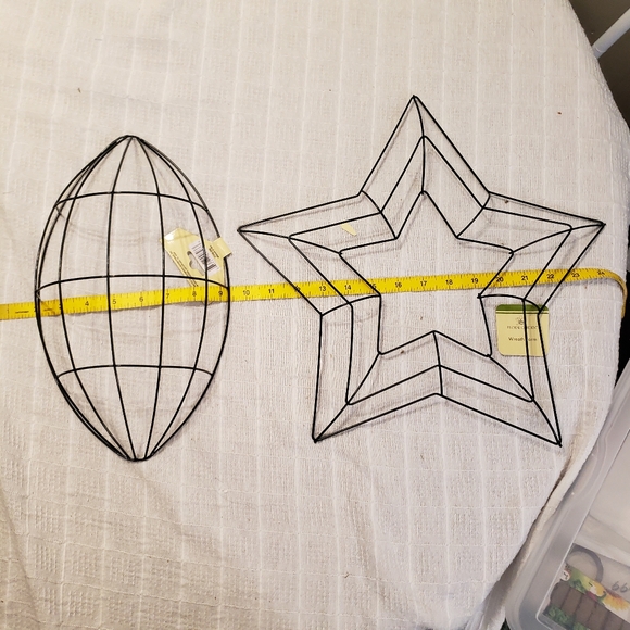 Football and star wreath forms - Picture 8 of 8